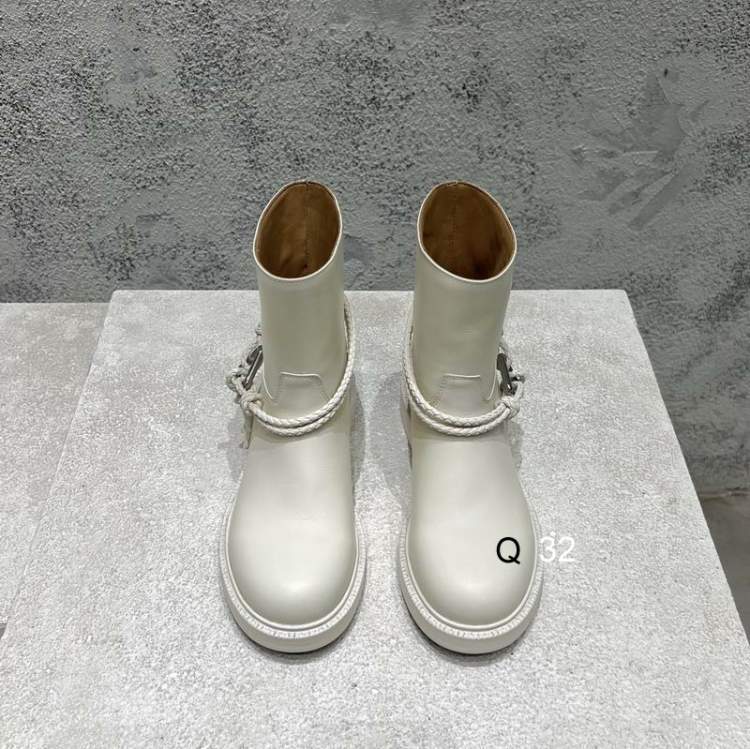 Picture of Bottega Shoes _SKUBVsz35-45YY10011809